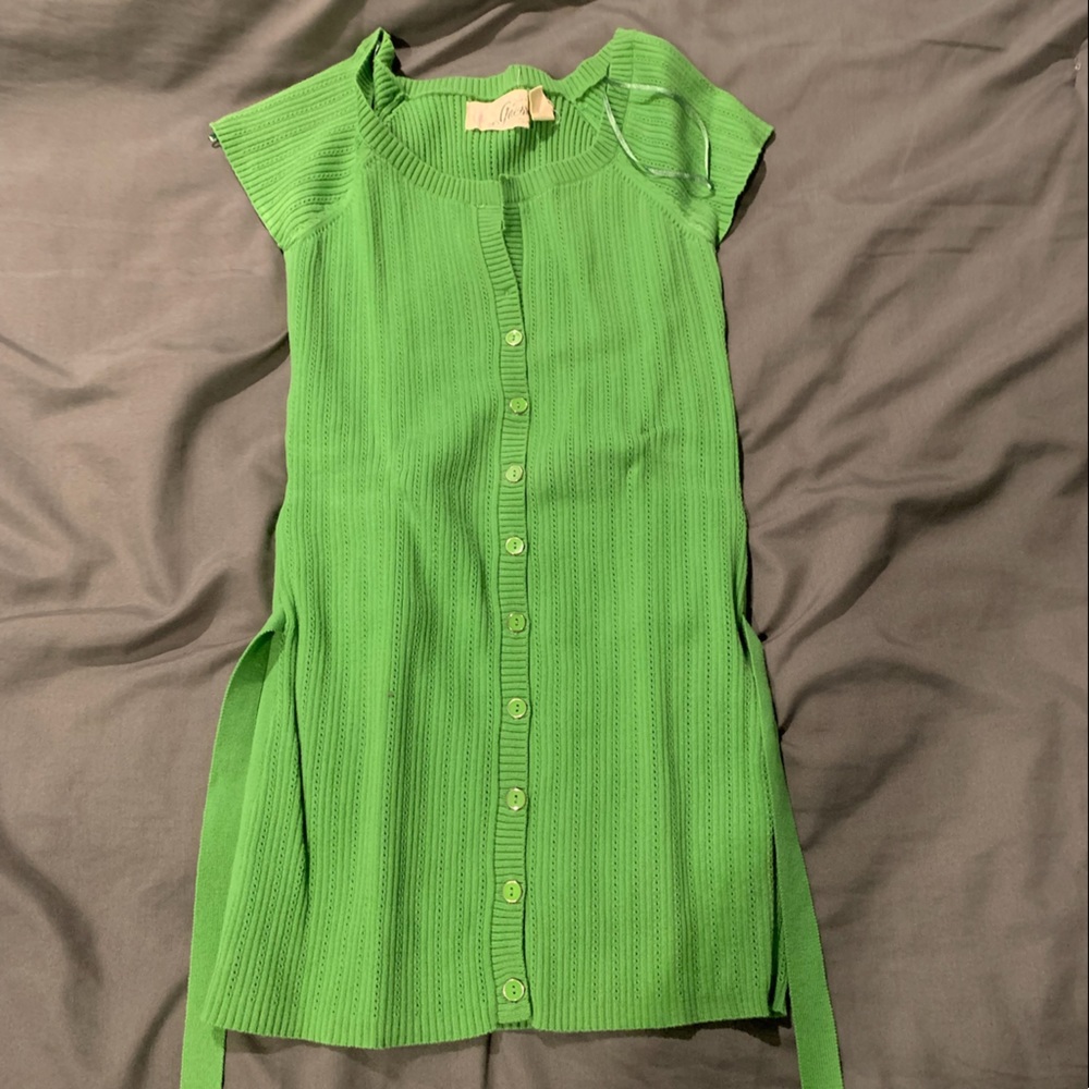Women’s shirt